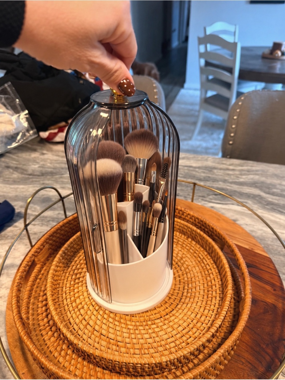 Makeup brush storage